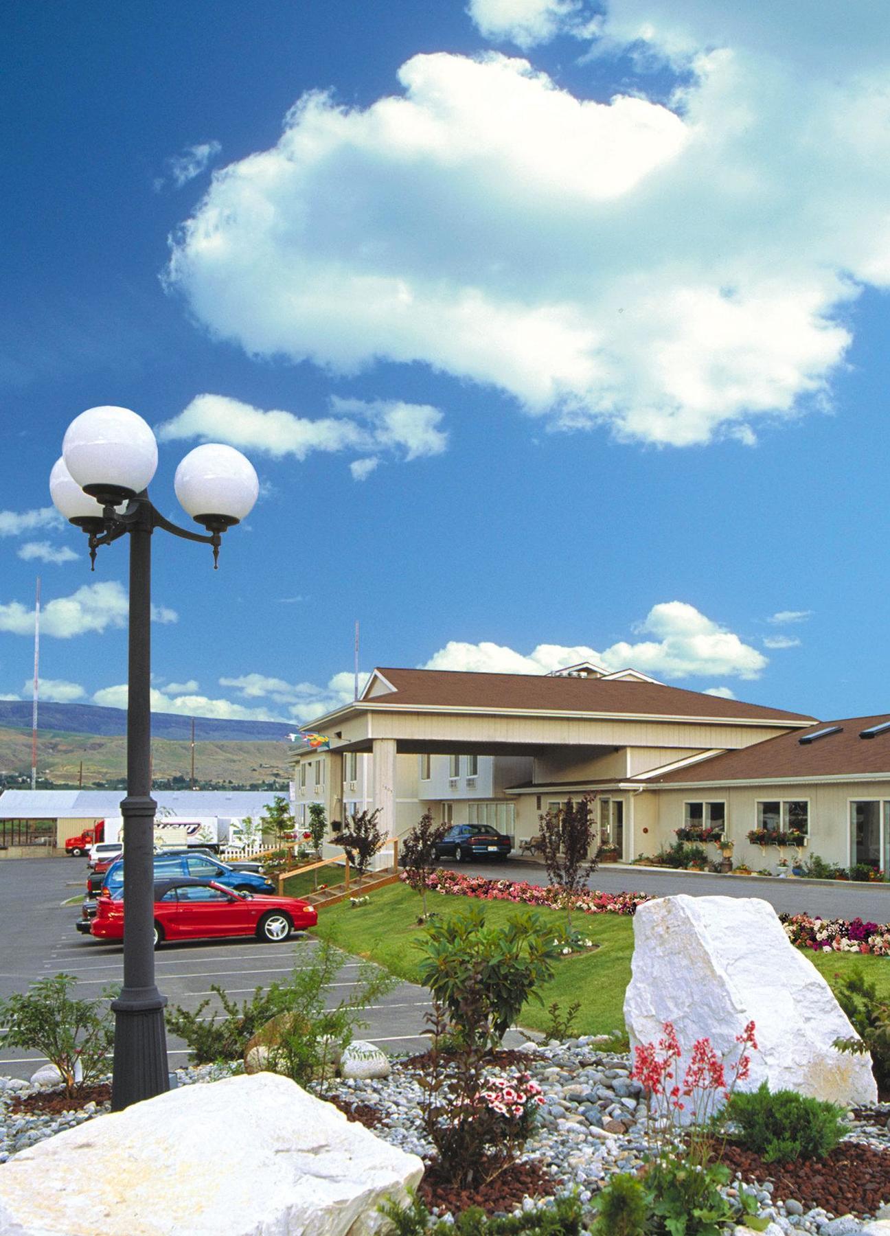 Wenatchee Inn Luaran gambar